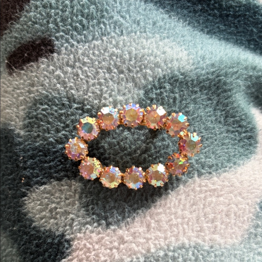 Oval Aurora Borealis Crystal Brooch - Pink Iridescent